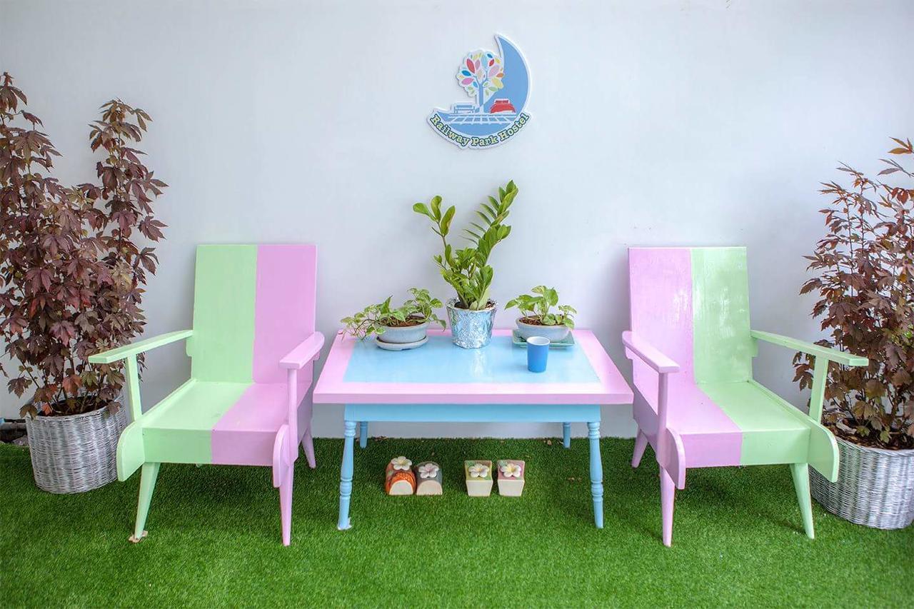 Railway Park Hostel Chiang Mai Bagian luar foto